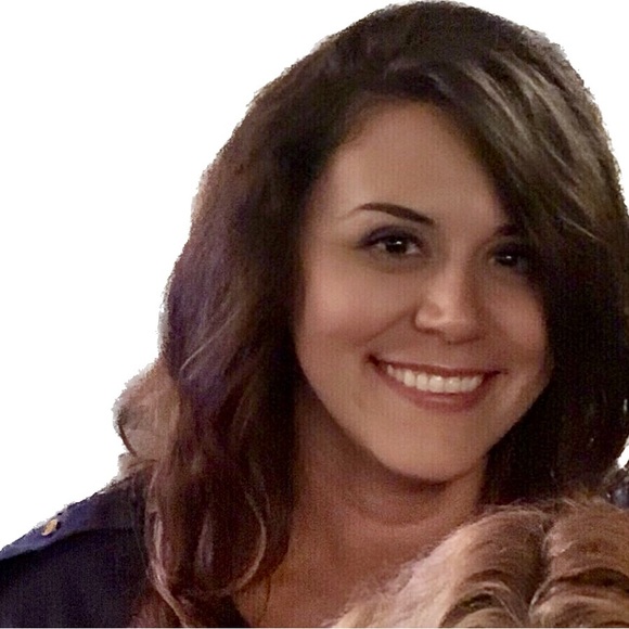 Meet your Posher, Helena - Picture 2 of 2